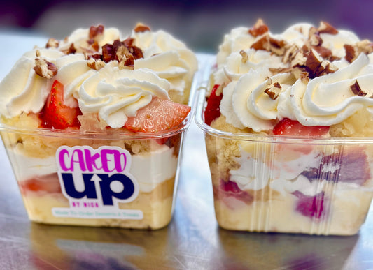 Punch bowl cake cup