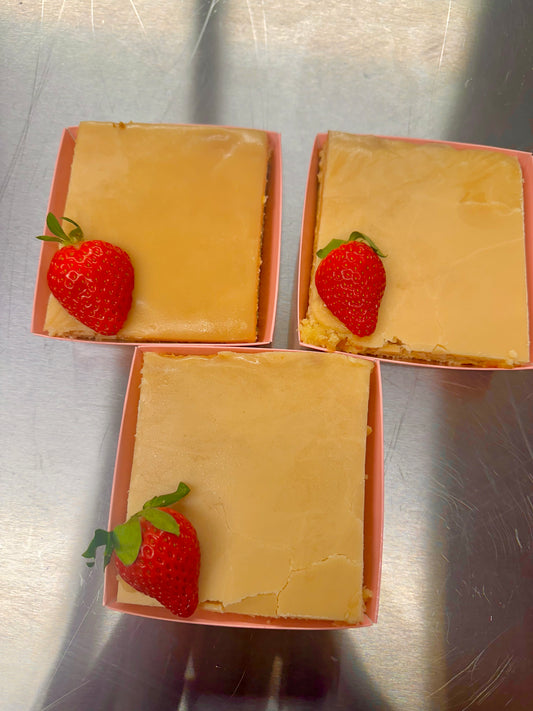 Old Fashioned Caramel Cake Square