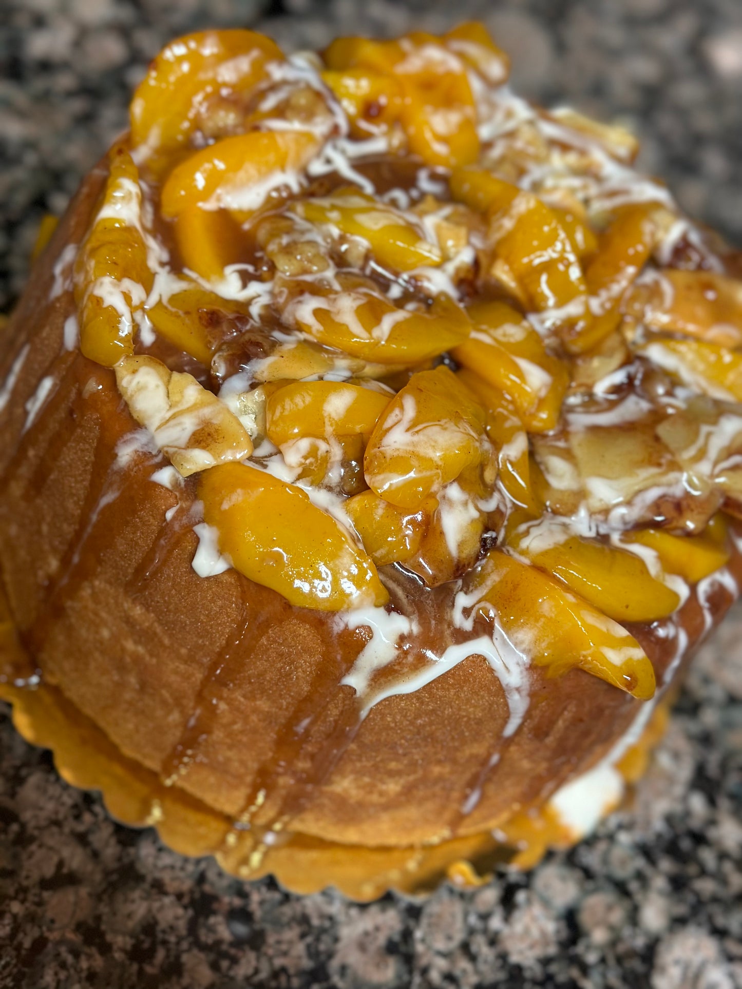 Peach cobbler pound cake