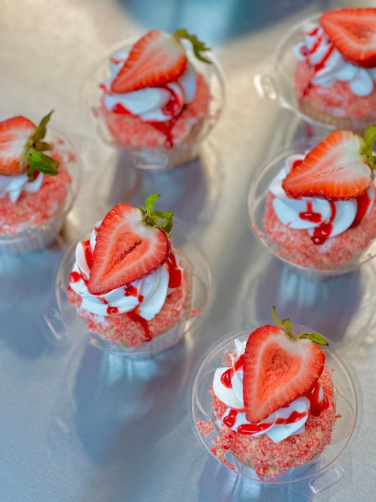 Strawberry Crunch Cupcakes