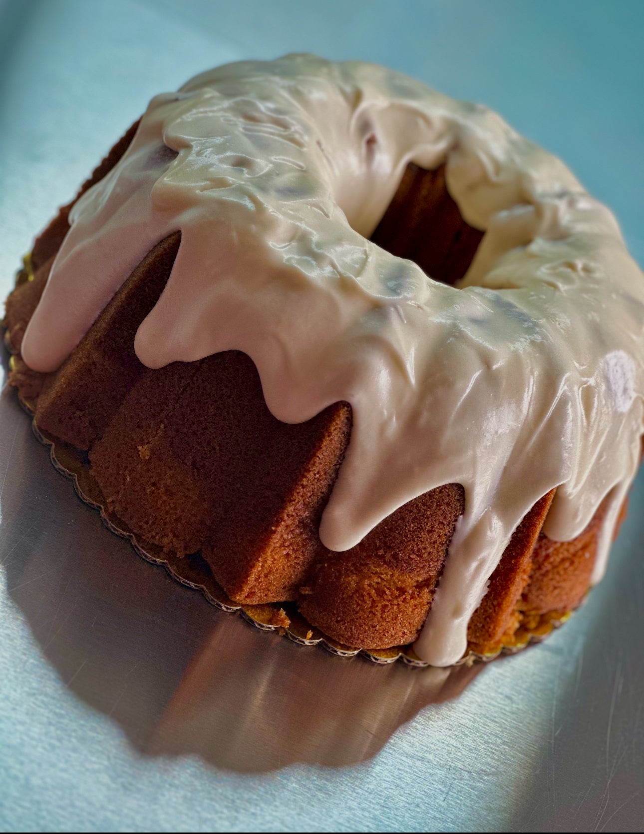 Cinnamon Roll Poundcake Slice